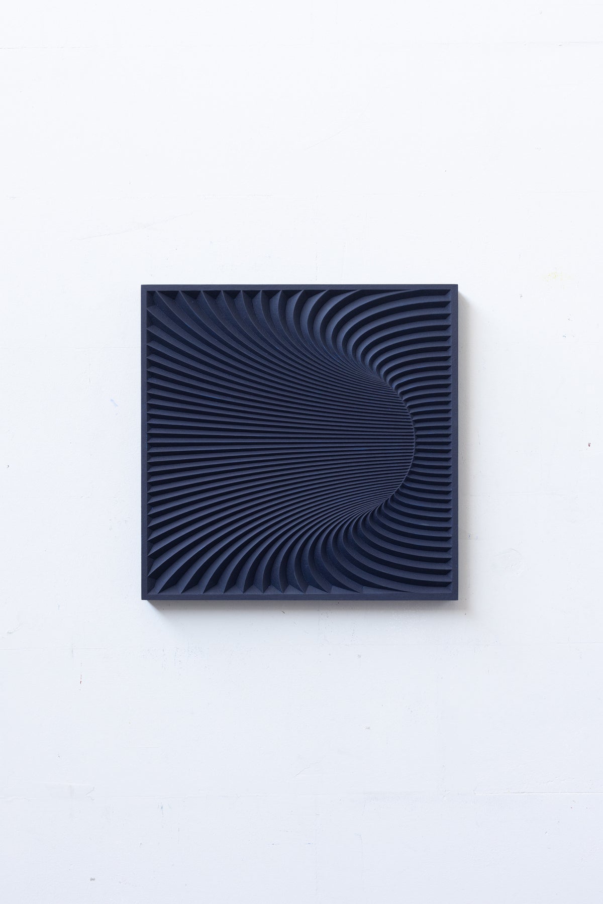 Wormhole Sculpture by Studio Arno Hoogland | The Oblist — dark blue material, modern design