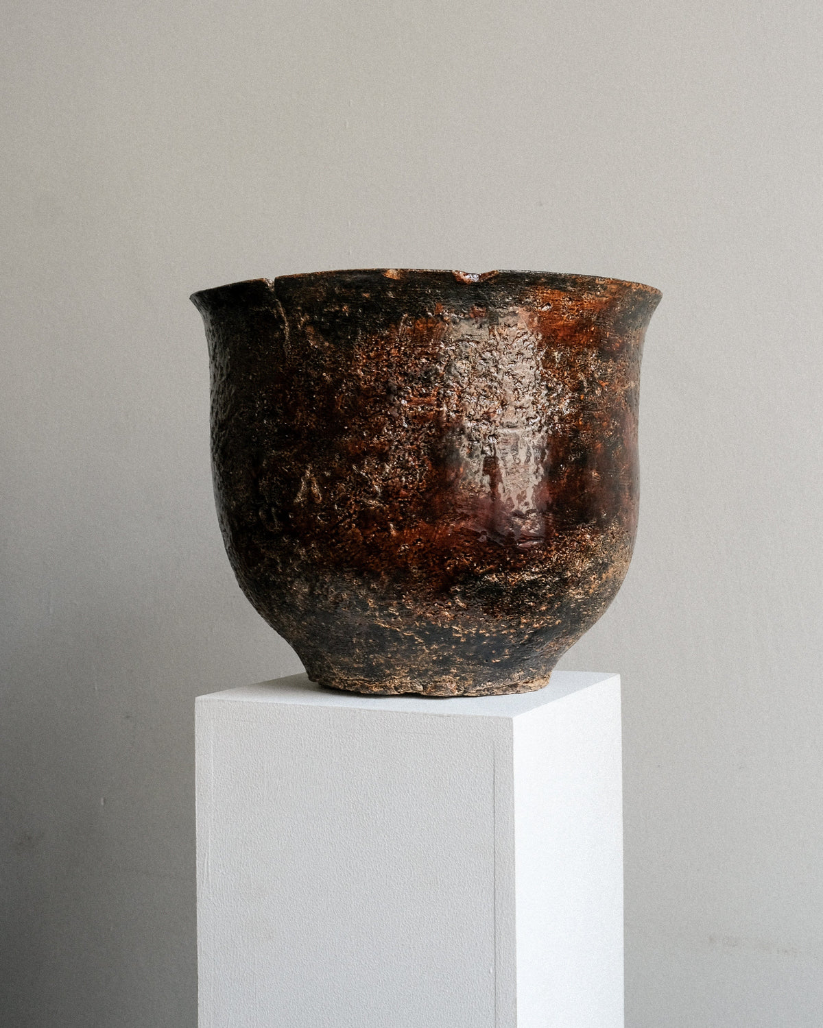 Contemporary Vessel in Ceramic - Mother | Brown Collection by Veronika Janovec | The Oblist
