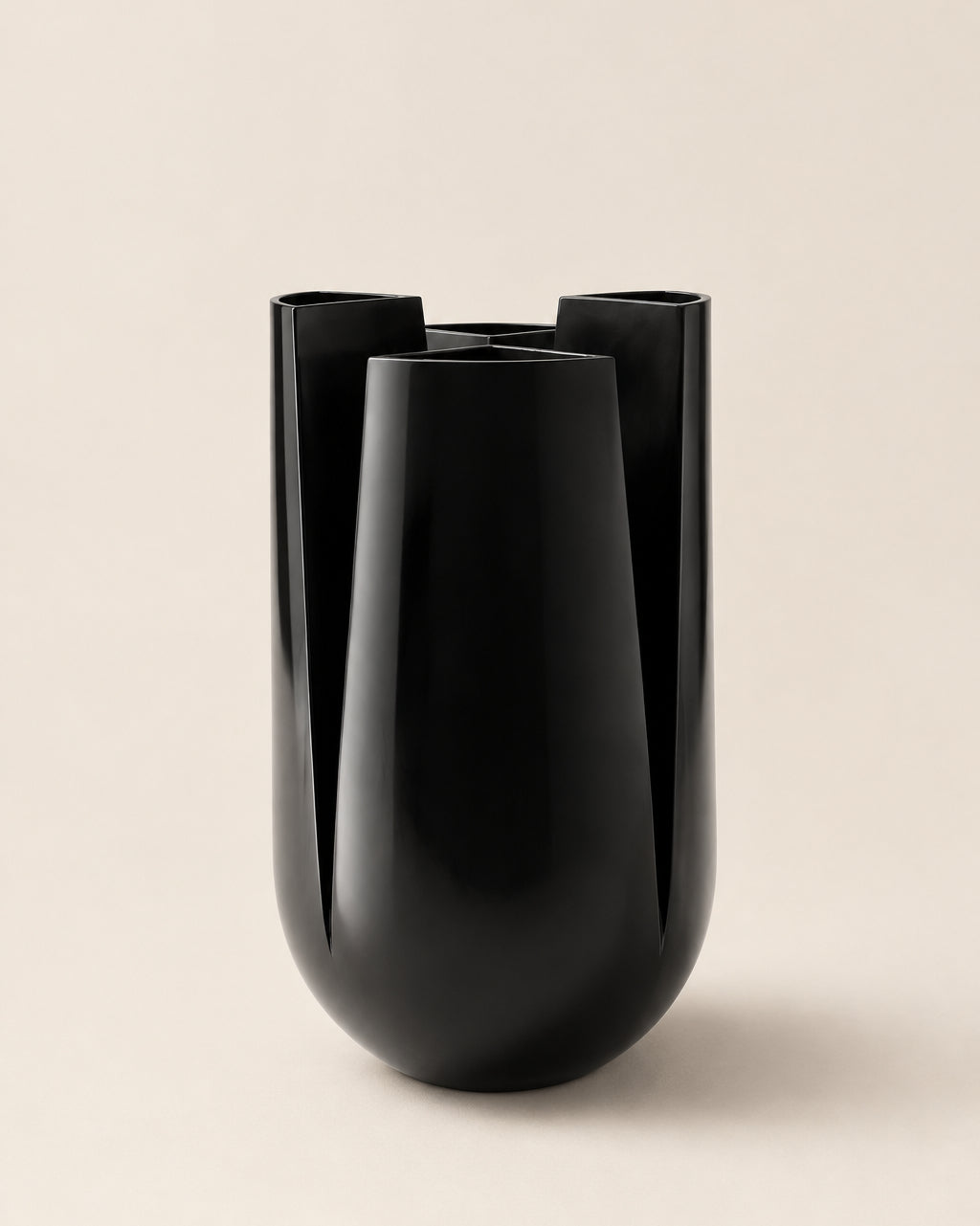 Tado Vessel — detail view