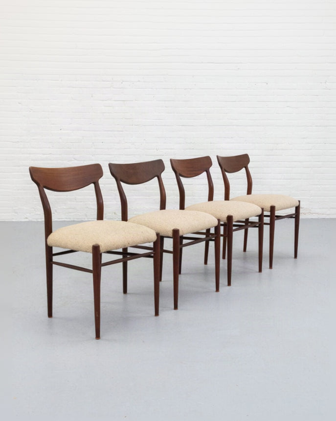 Set of 4 Dining Chairs by Lübke, 1960s — detail view