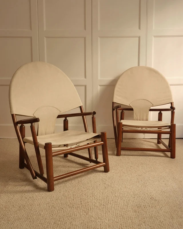 Pair of Hoop G23 lounge chairs, wood frame and canvas