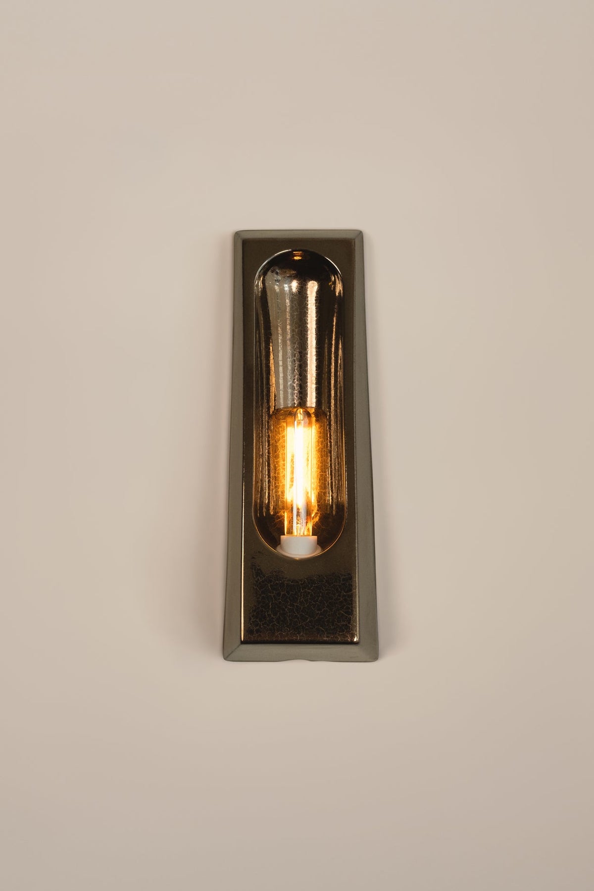 'Alcove' Bronze by Violaine d'Harcourt | The Oblist
