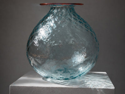 Large Tall Clear Vases: Unique Flower Vase Decor Ideas