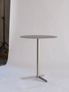 Where do I discover the best artisan-made furniture for luxury home offices?