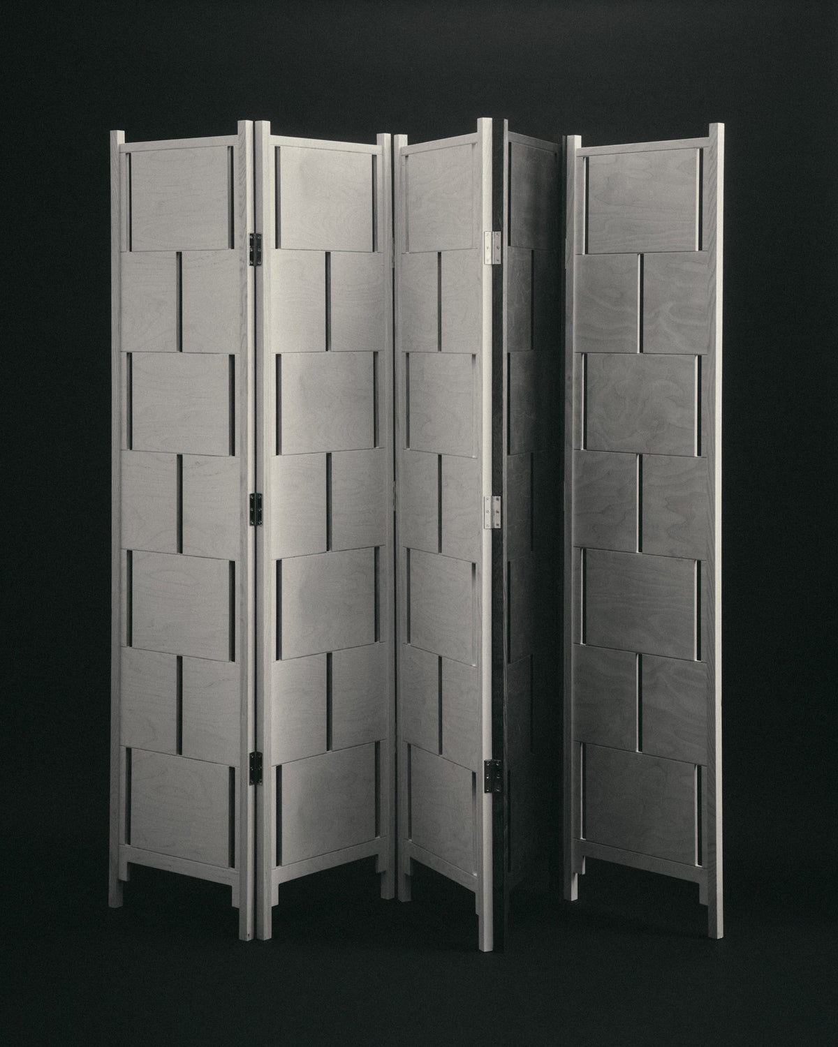 PRIVEY ROOM DIVIDER 5 PANELS — lifestyle setting