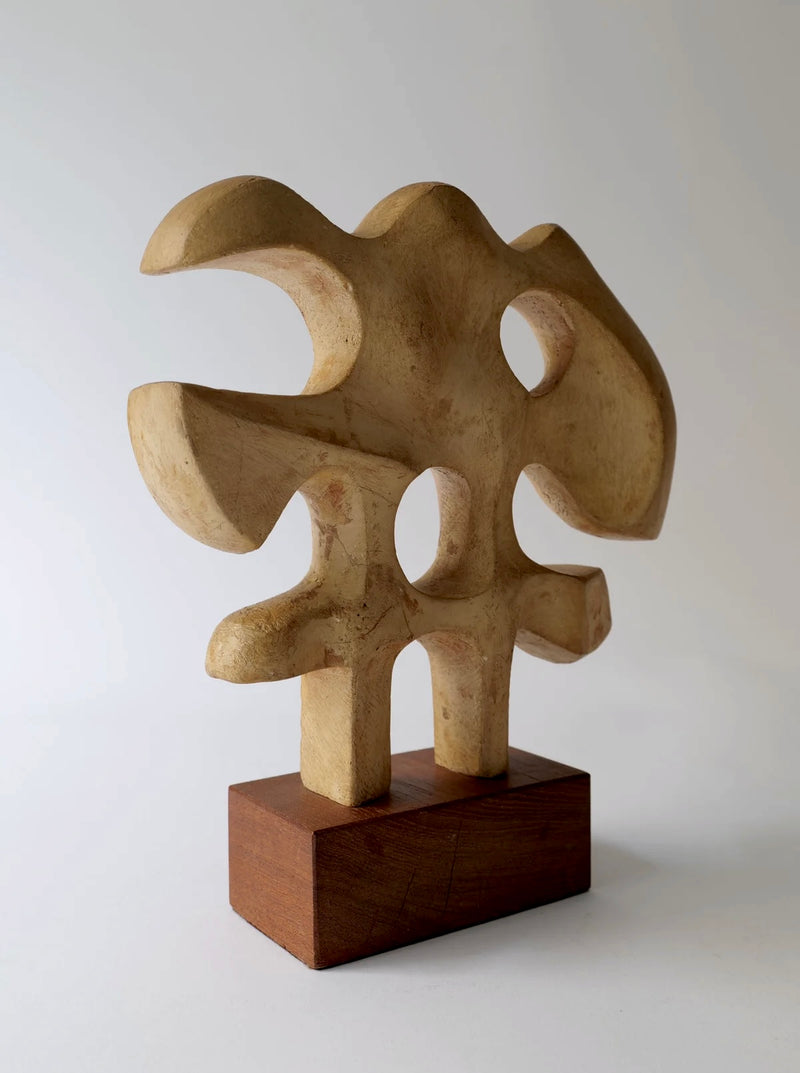 Sculpture Bertil Lundgren 1971, a bronze piece with abstract shape and intricate details