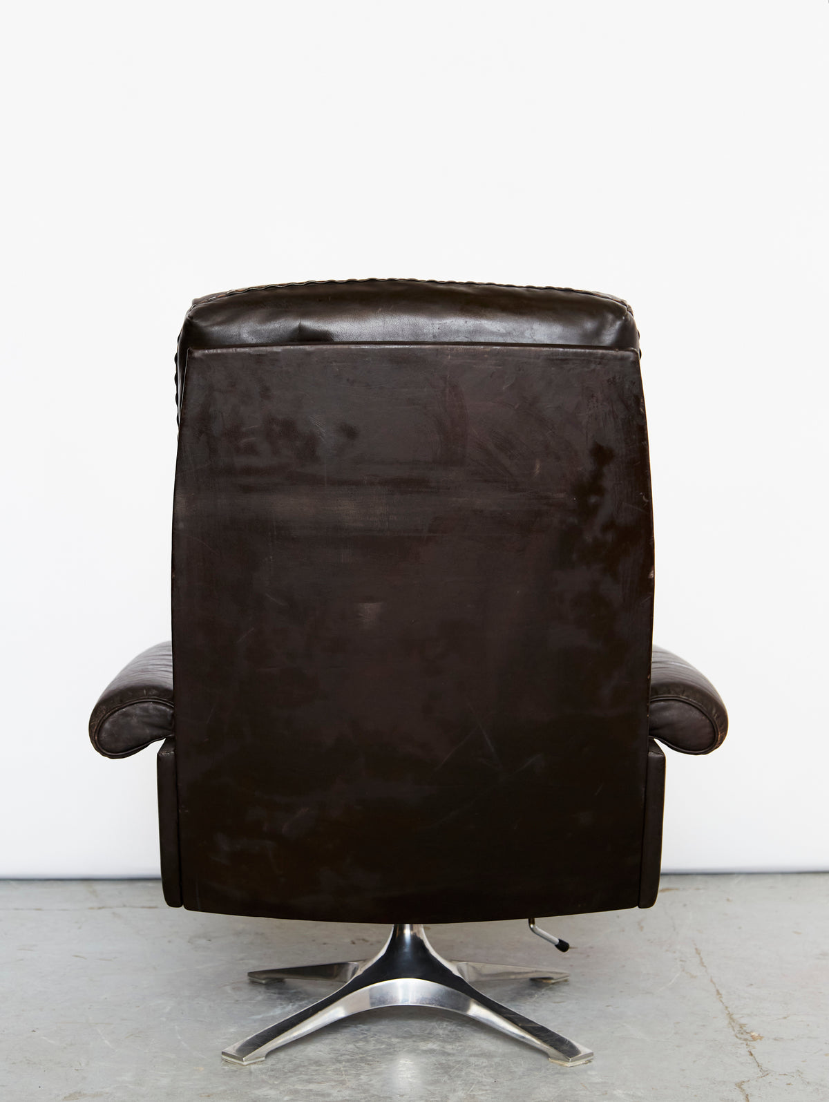 de Sede DS-31 Lounge Chair & Ottomane — alternate view