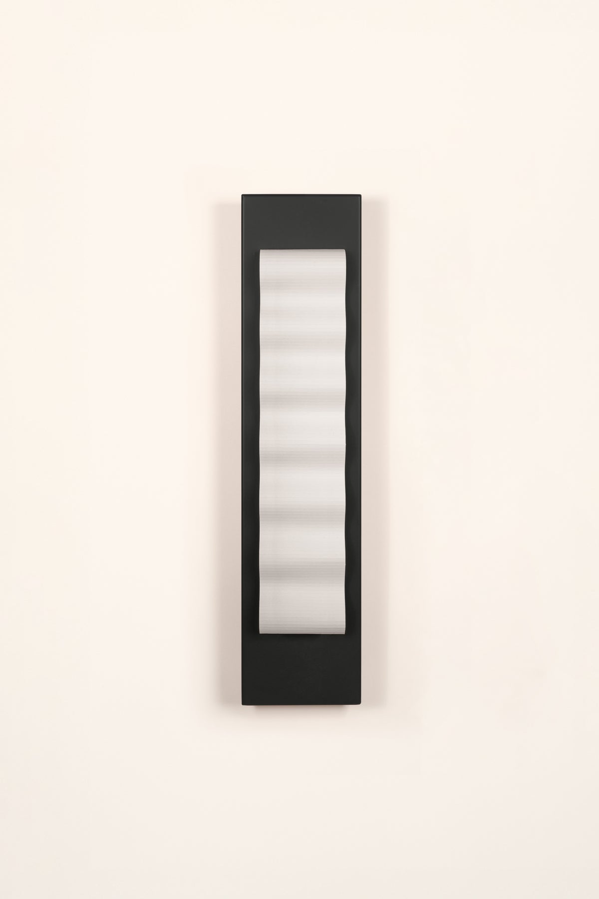 Frame Slim L UL — side angle