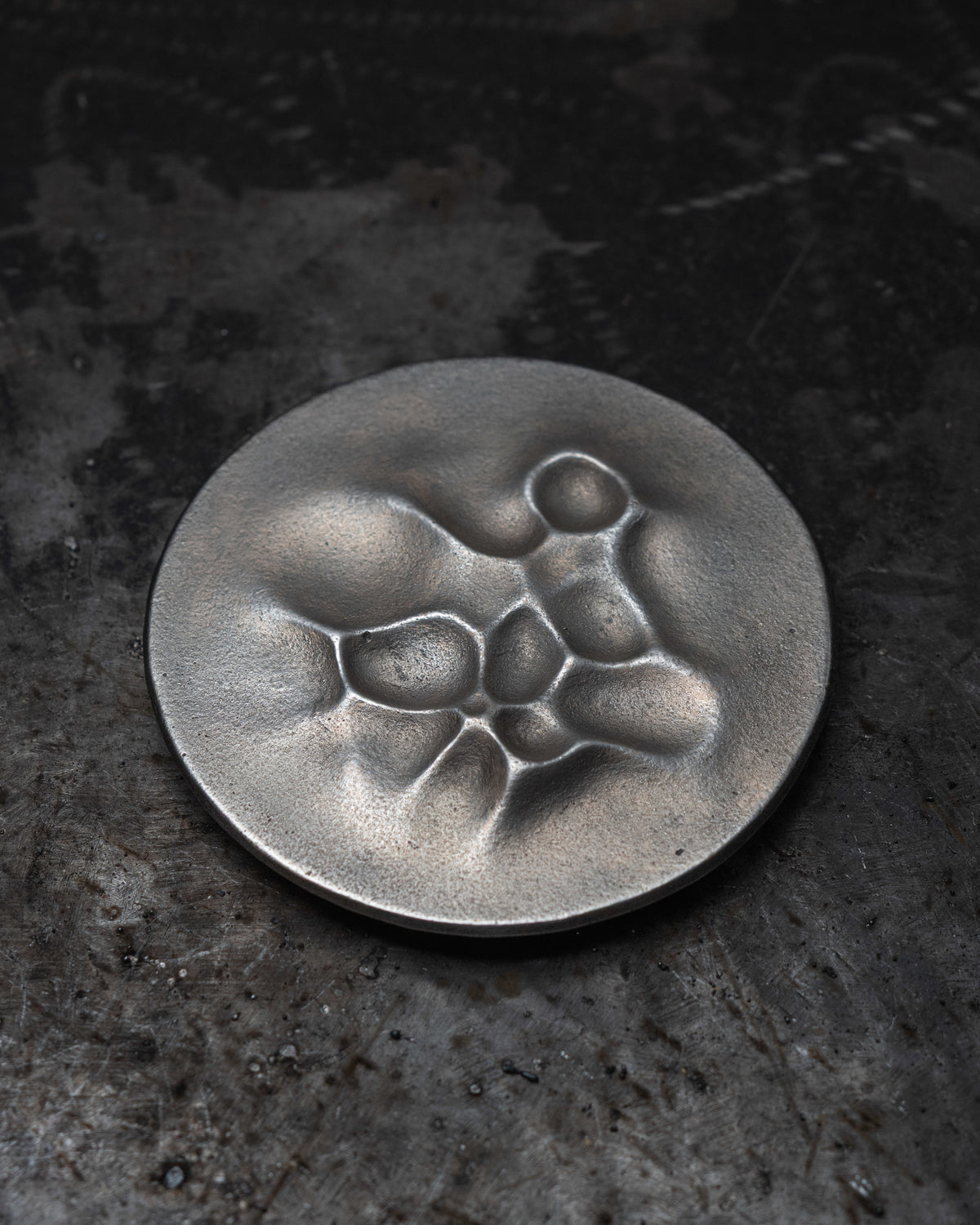 Decorative Dish – Tramuntana Series — side angle