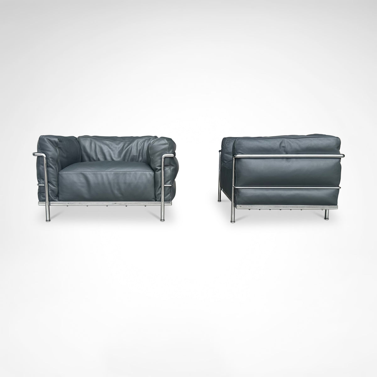 LC3 Down Cushions Y Extra Leather Armchairs by Le Corbusier, Perriand & Jeanneret for Cassina, 1990s, Set of 2 — lifestyle setting