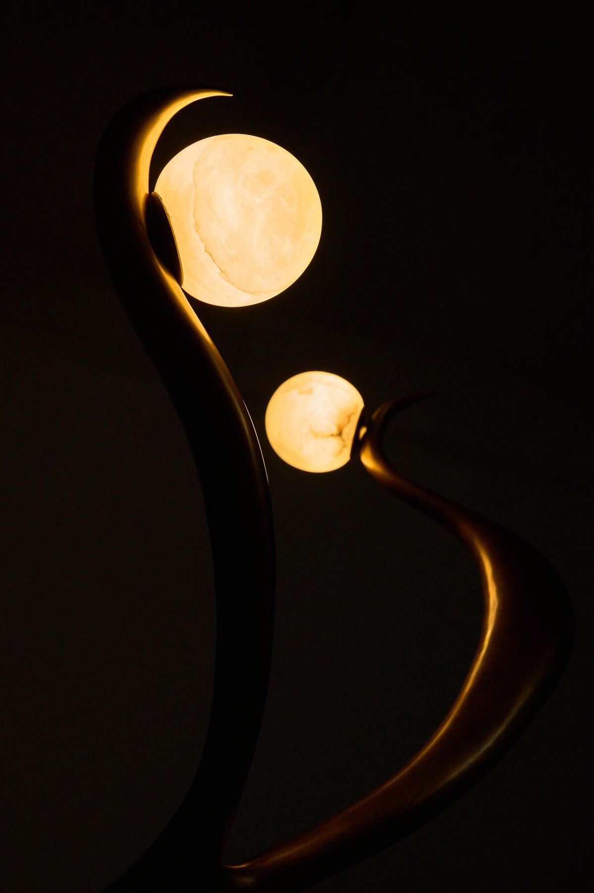 Sculptural Floor Lamp - Collection X Elfe — in context