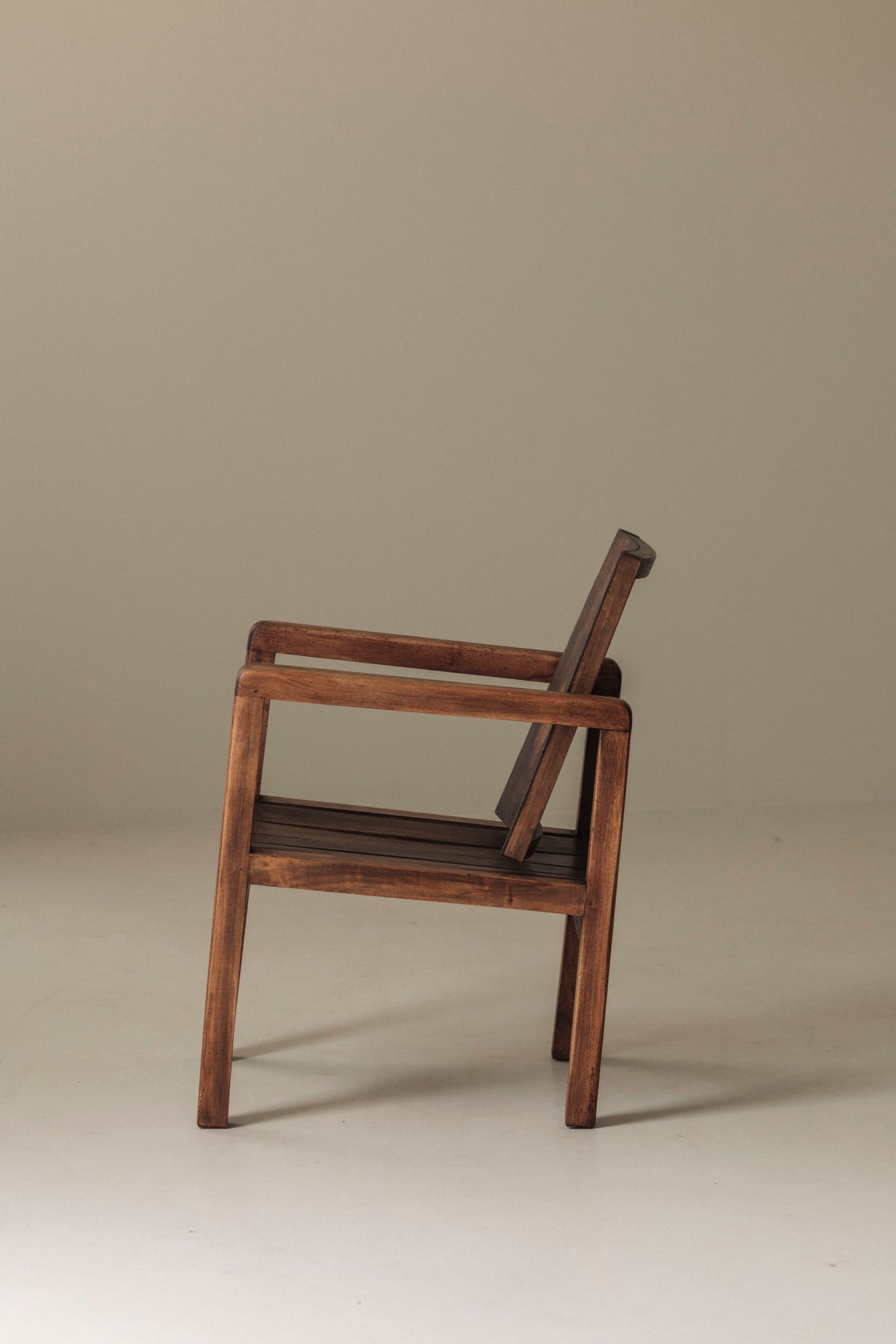 Pair of French Modernist Mahogany Armchairs, 1950s — close-up