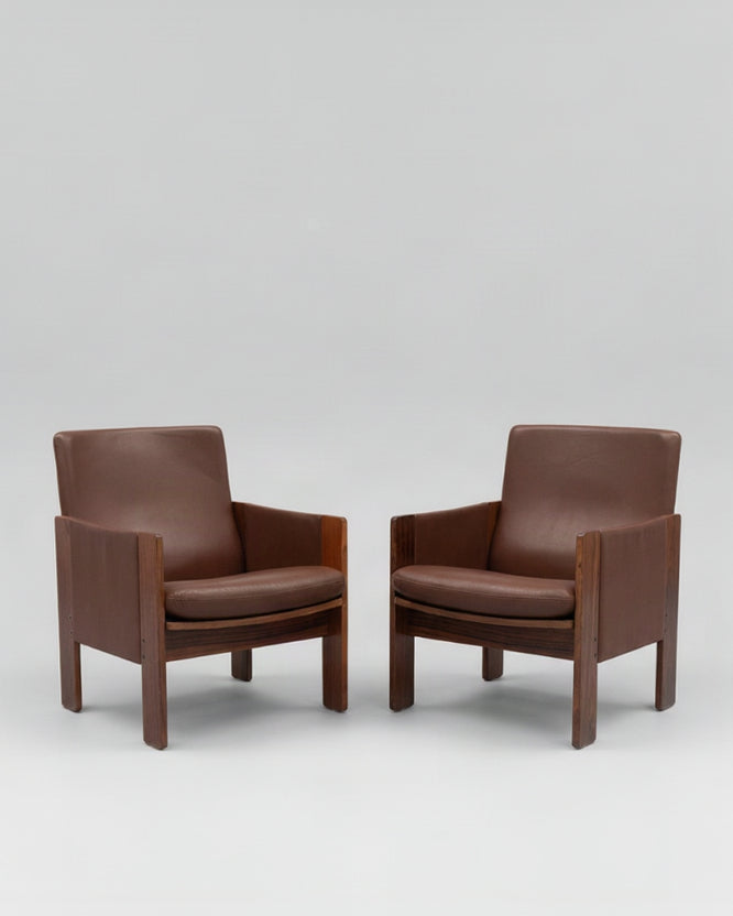 Set of 2 Cassina 917 Armchairs by Afra & Tobia Scarpa by Jean-Michel Store | The Oblist