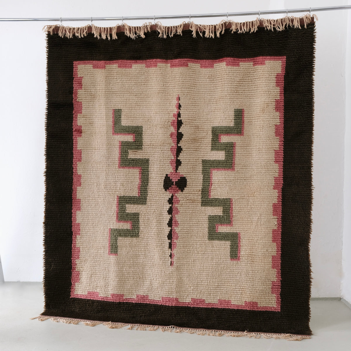 Large Art Deco Wool Rya Rug, Sweden, 1940s — close-up of intricate geometric pattern