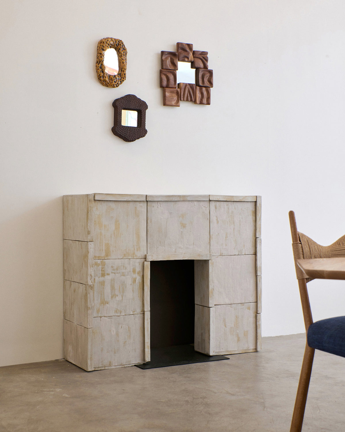 Massa Mirror — close-up