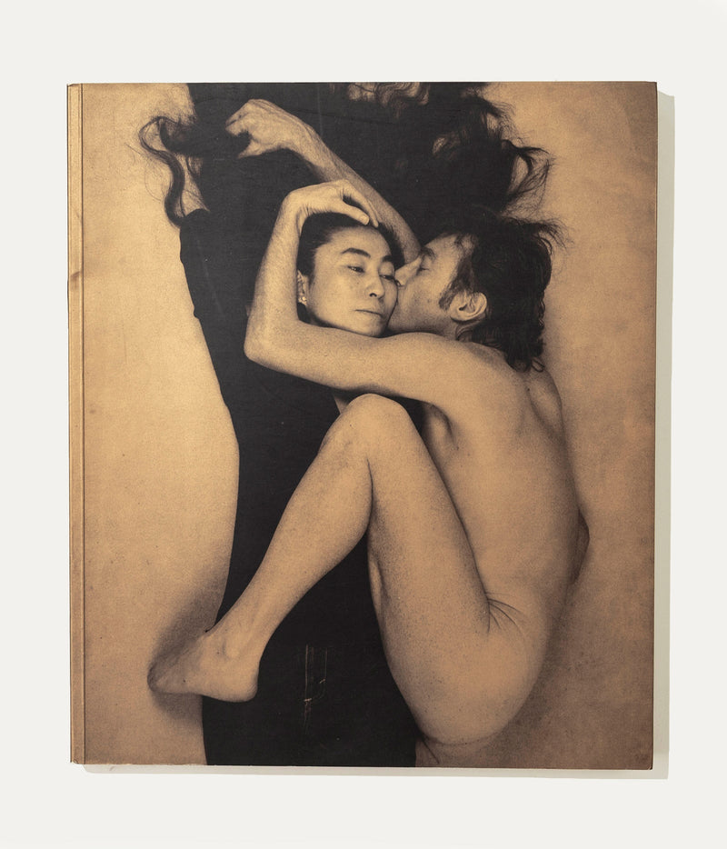 Annie Leibovitz: Photographs 1970-1990, 1992 Art Book by ARCHIVISM | The Oblist