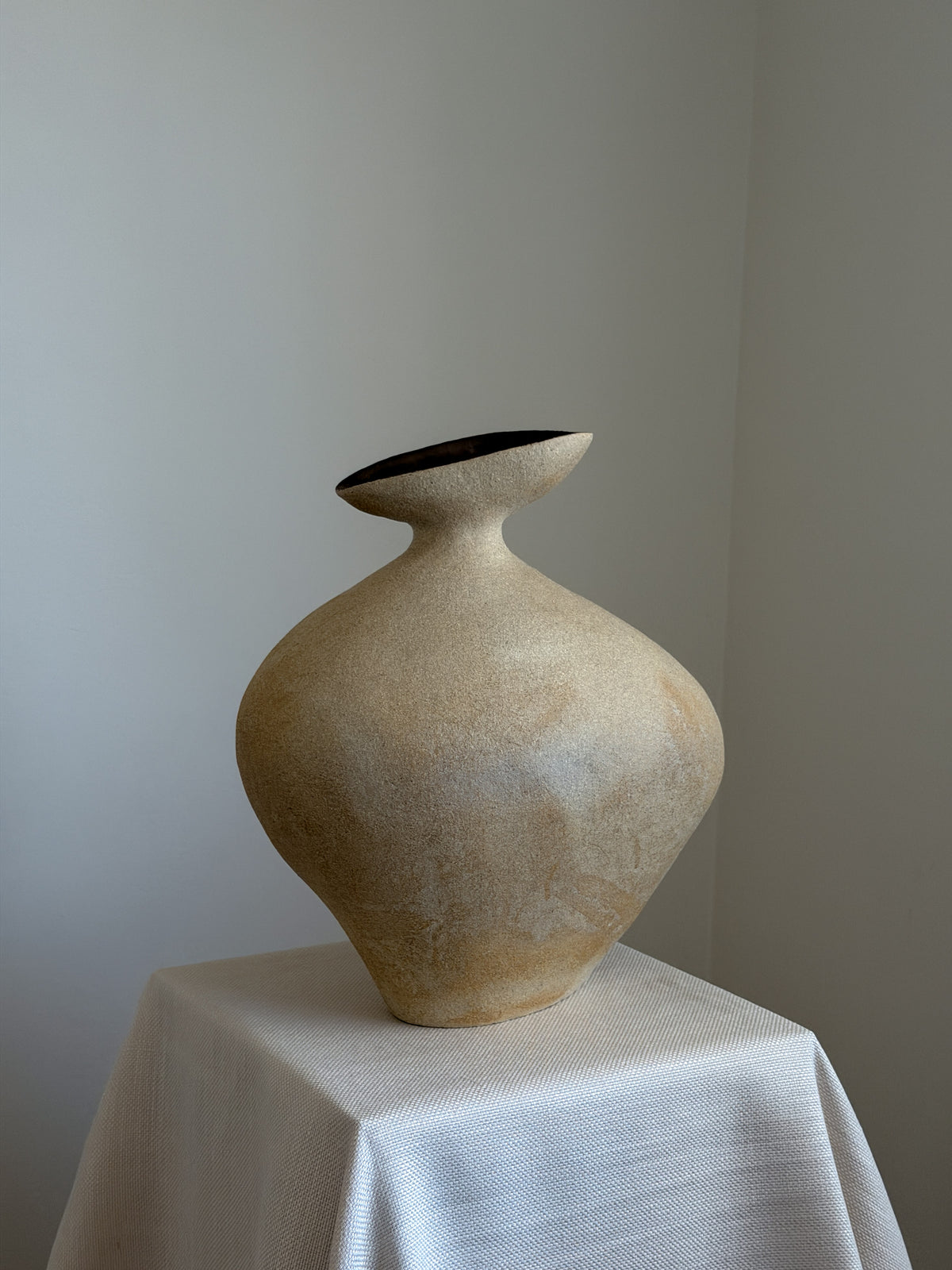 Asymmetric Vase in Ceramic and Stone | Wabi-sabi Sculptural Vase — detail view