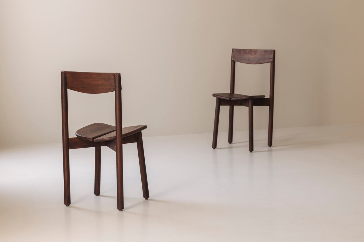 A rare and highly sculptural set dining chairs by Pierre Gautier-Delaye, France 1960s — in context