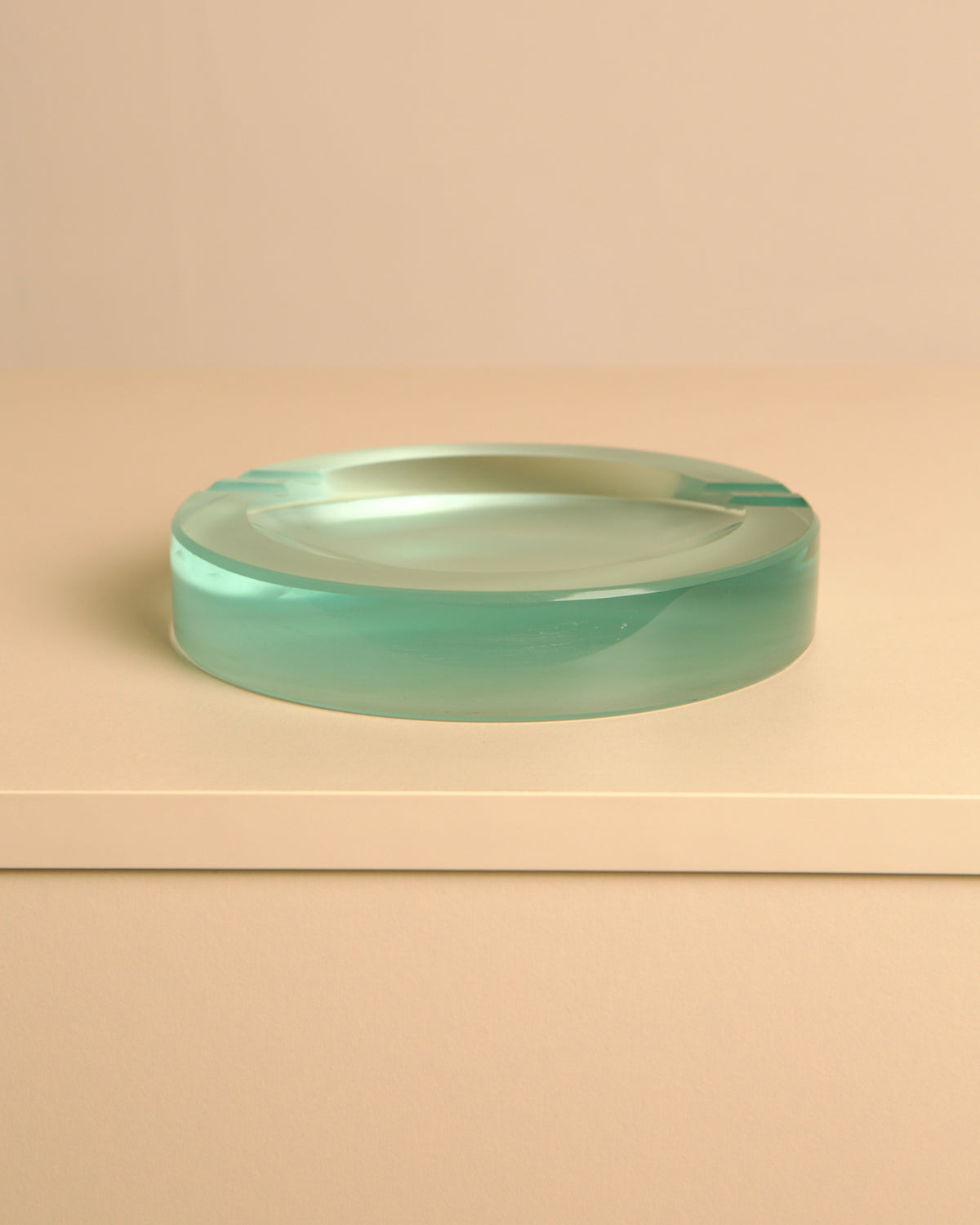 Round Glass Ashtray, Fontana Arte, Italy, 1970s — detail view