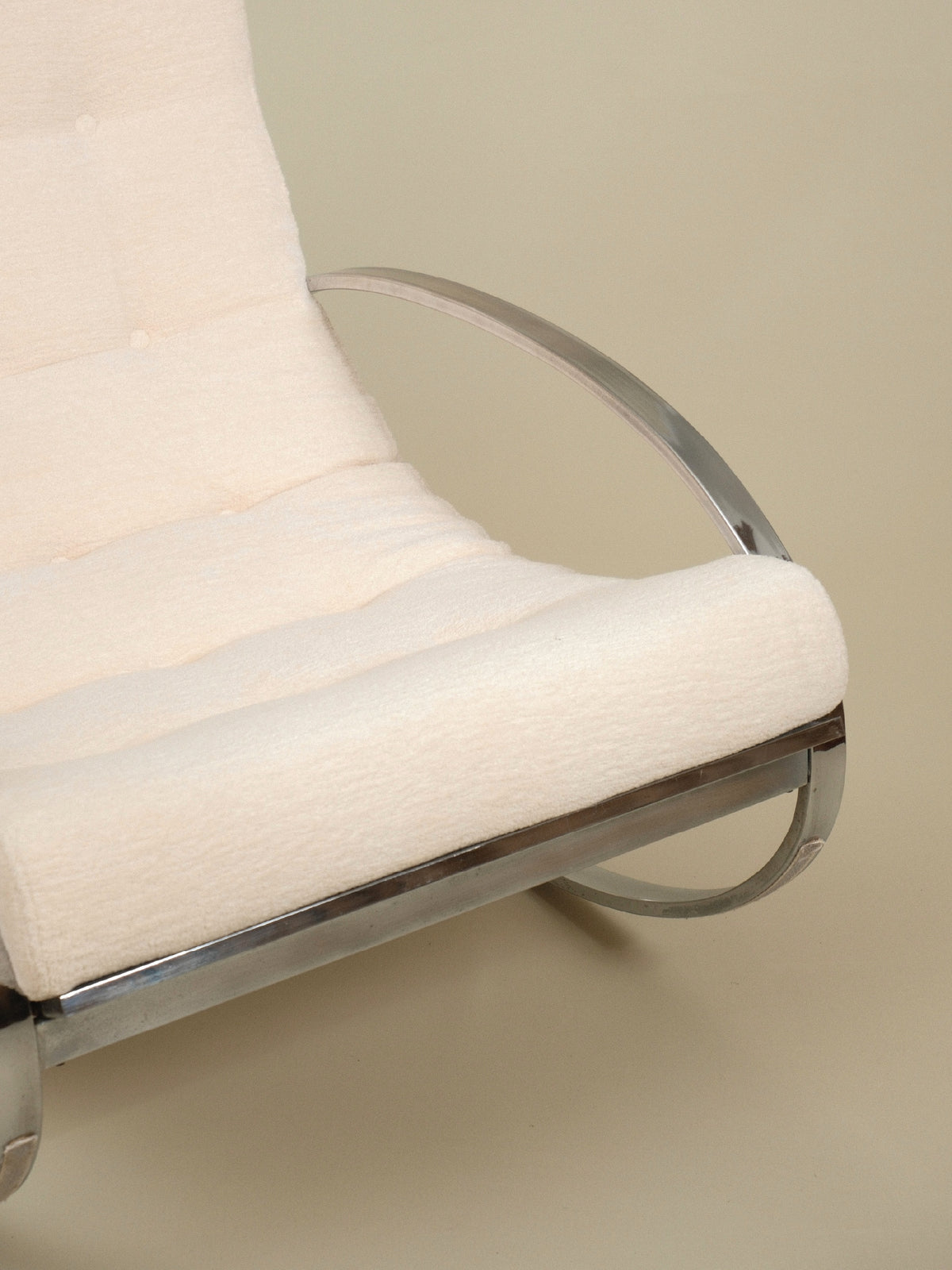 Renato Zevi "Ellipse" Vintage Rocking Chair — close-up