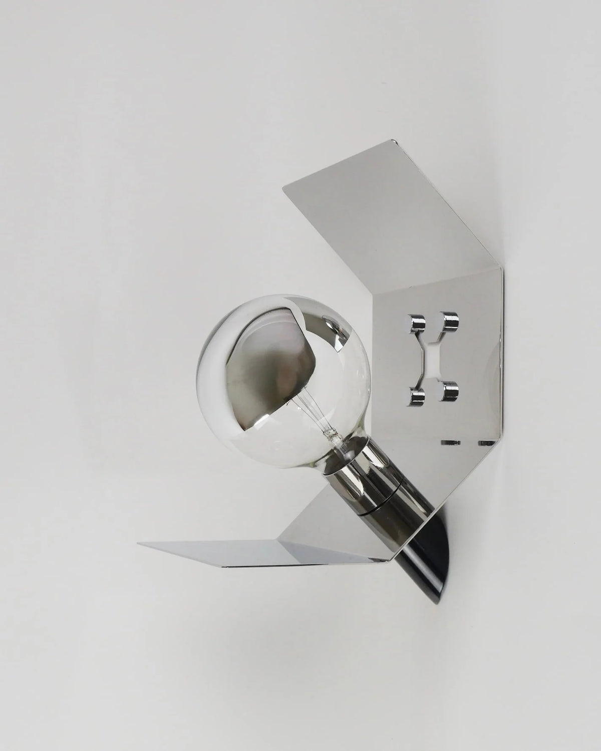 Pliée Table & Wall Lamp by Ben Swildens — side angle