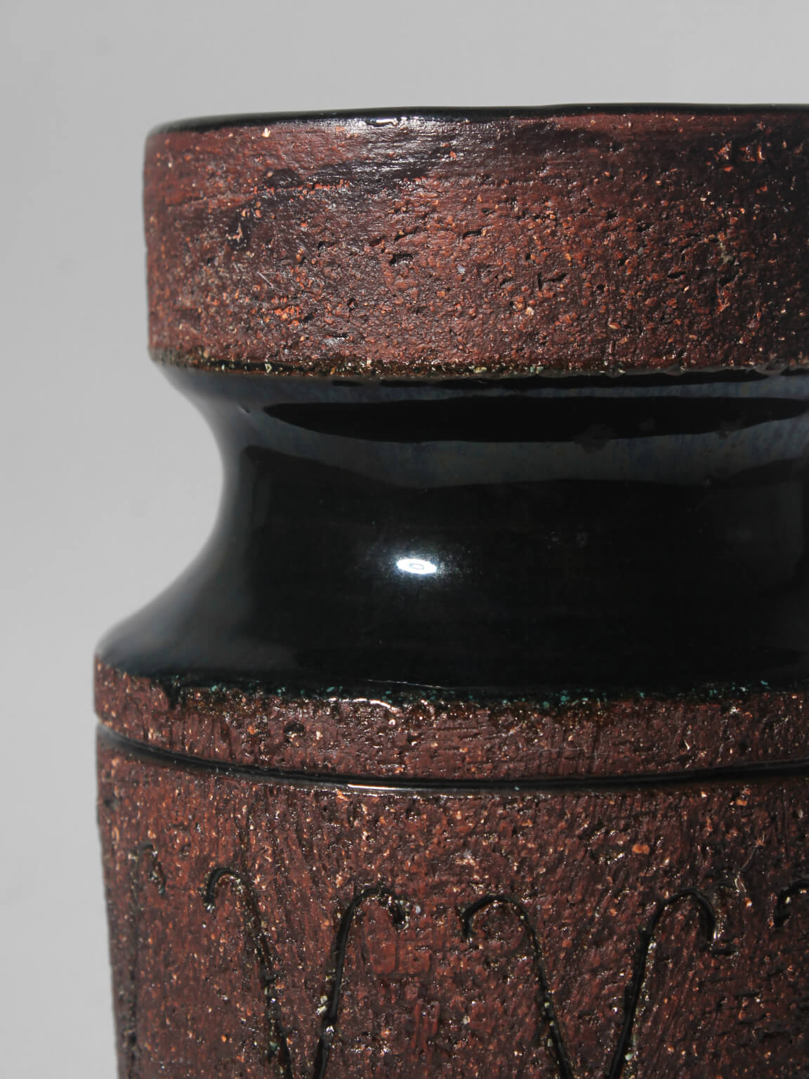 Eke Bjerén Textured Ceramic Large Vase, 1960s, Sweden — detail view