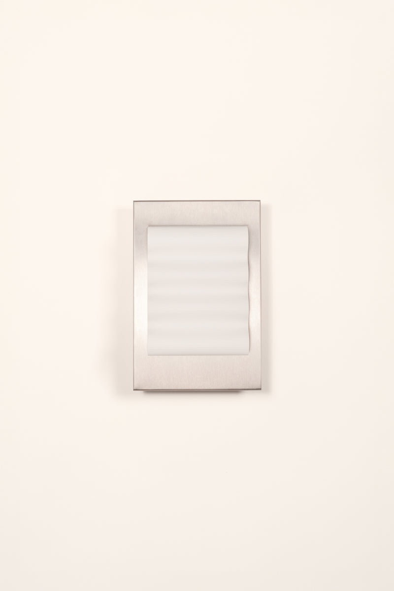 Frame S CE by Violaine d'Harcourt | The Oblist