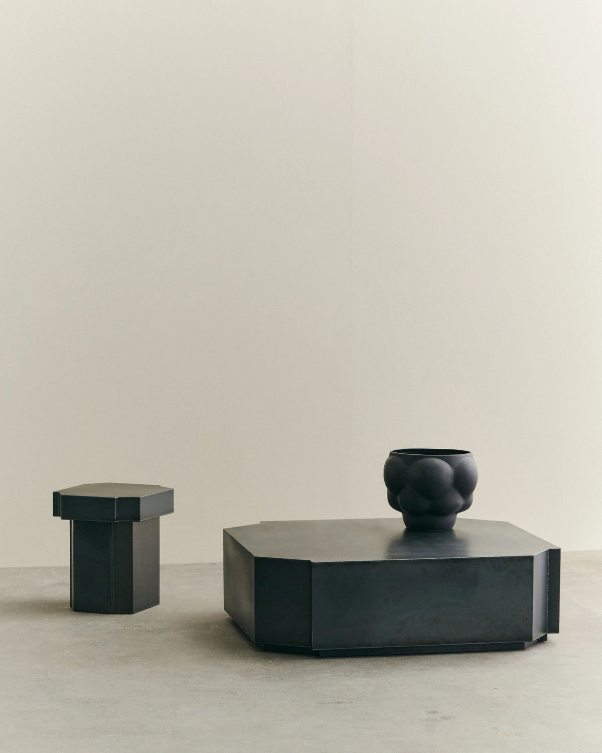 FUNKI LOUNGE TABLE SQUARE — in context