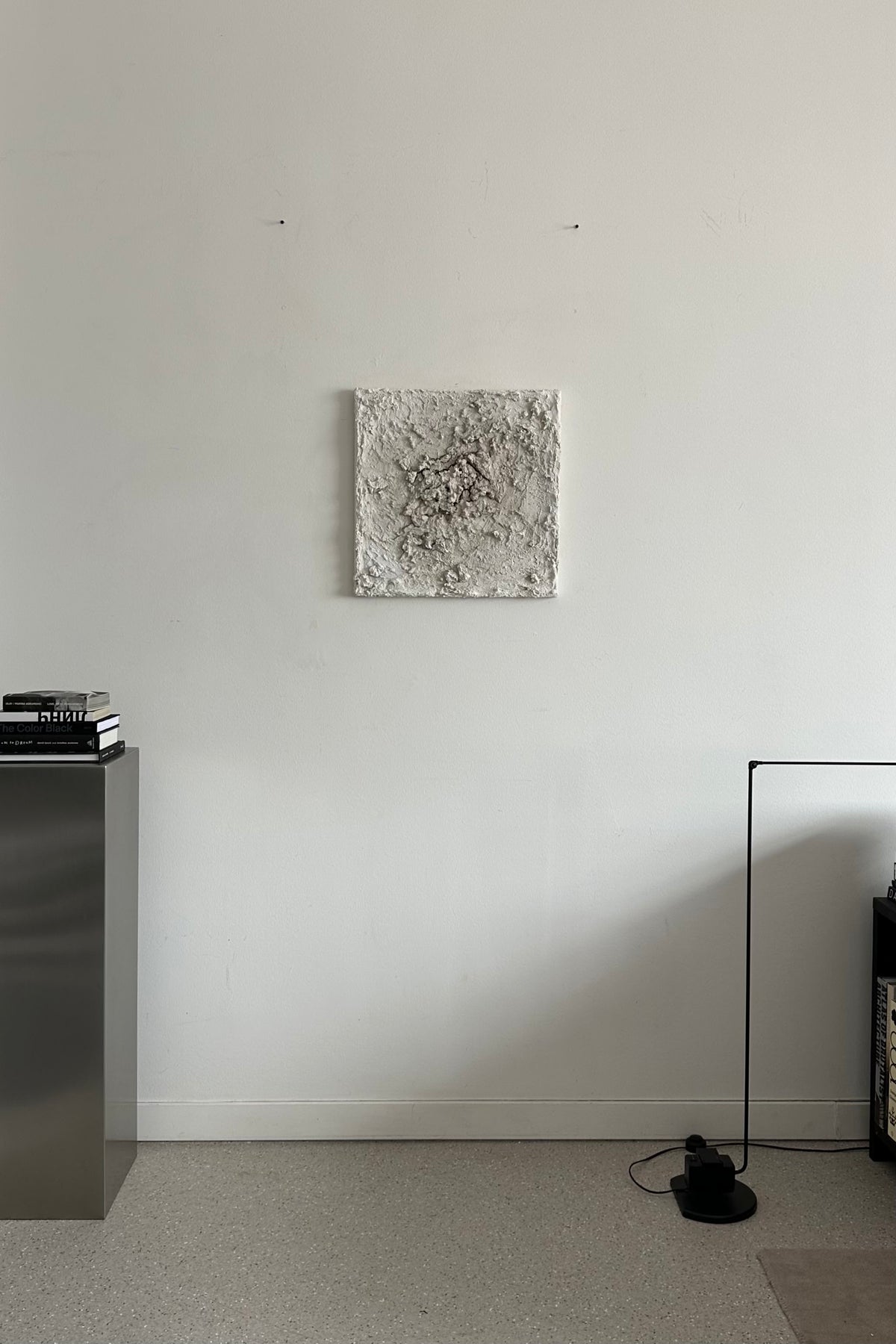 'SUSPIRIUM 10' sculptural wall art — detail view