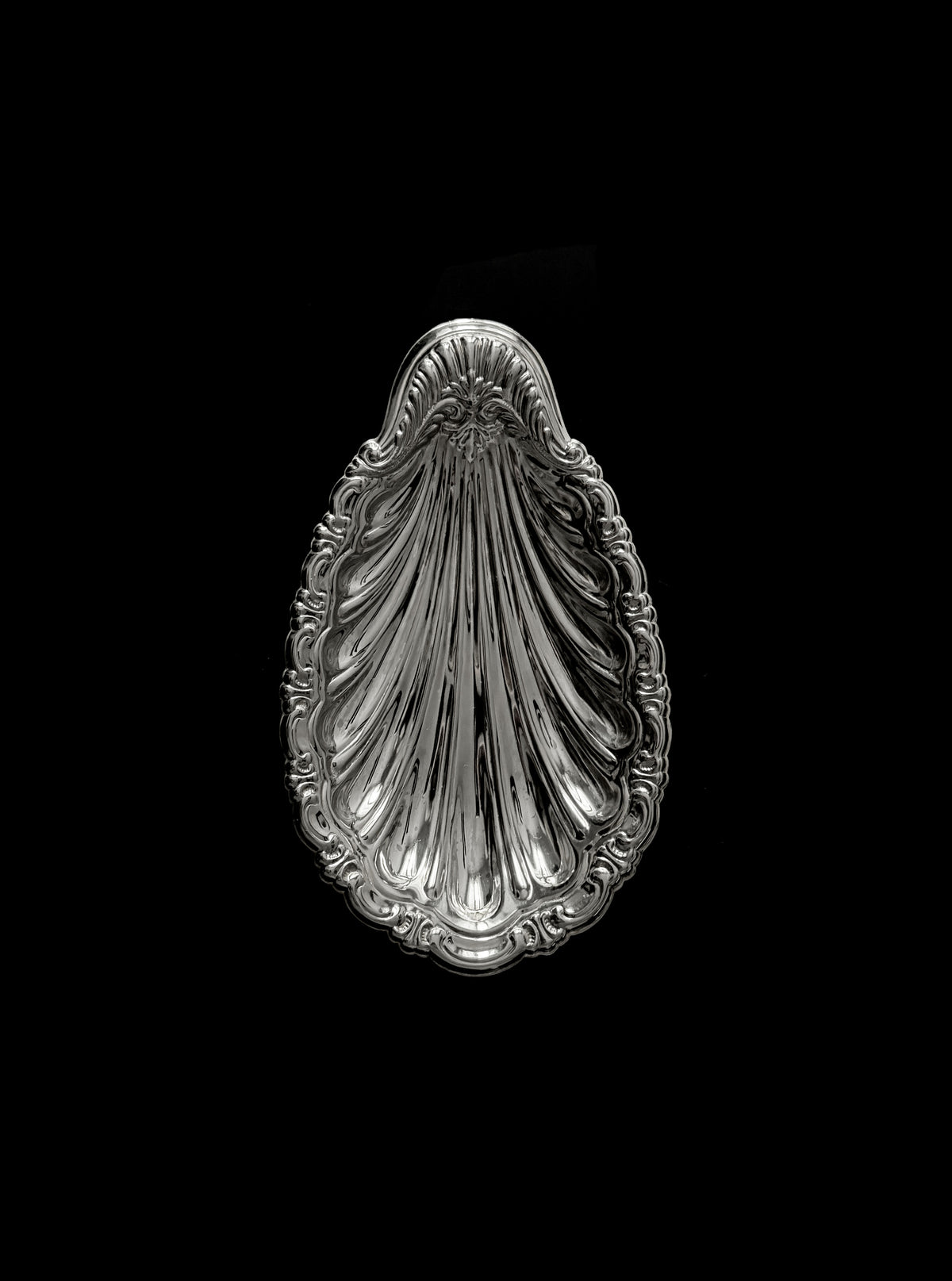 Vintage Dish in Metal by LA PARADE | The Oblist — silver metal, decorative design