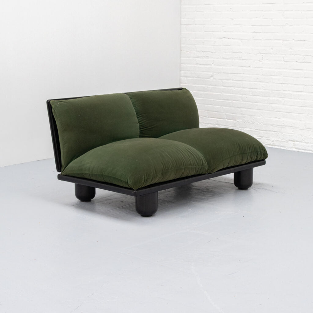 Carlo Bartoli Blop Seating Group — close-up