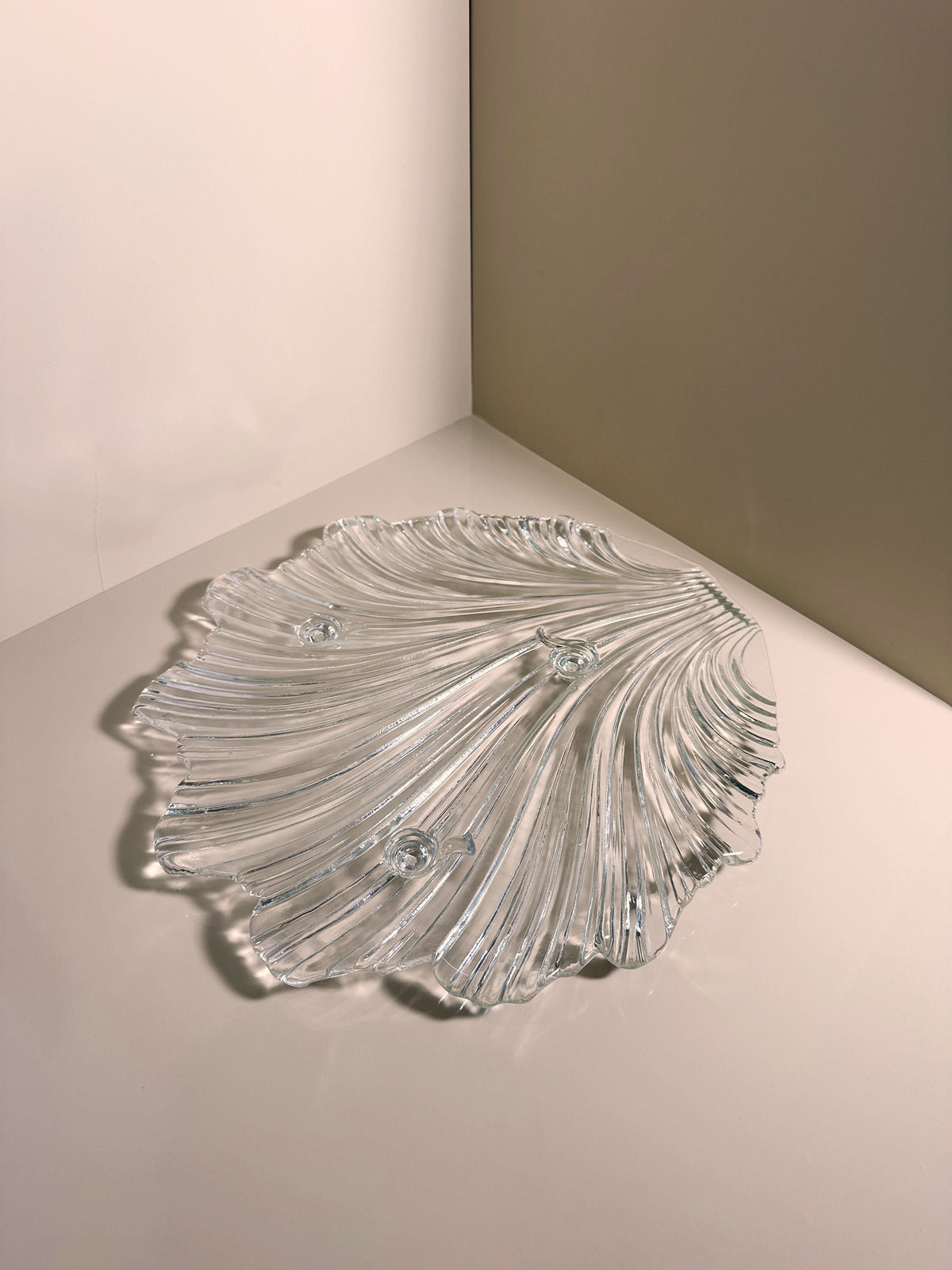 1980s Shell Shaped Crystal Glass Bowl Collection — view 10