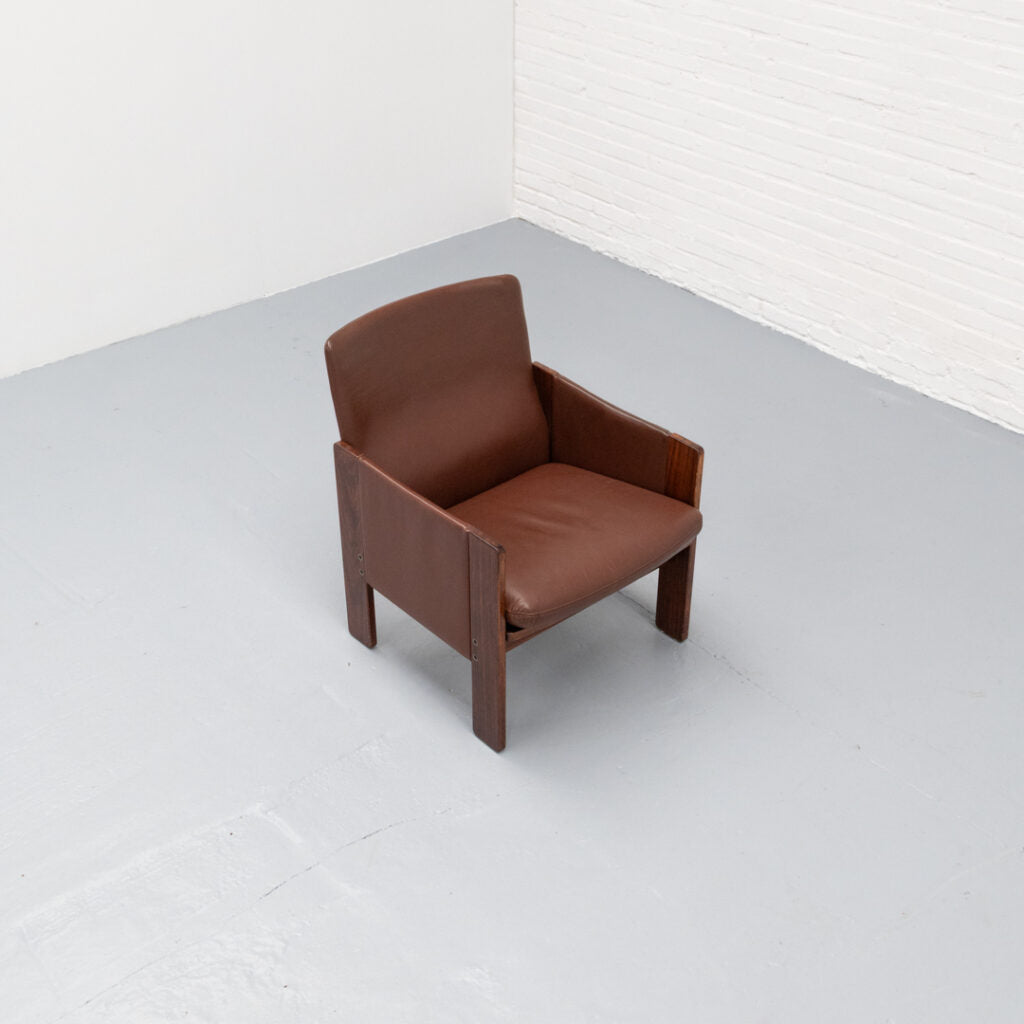 Set of 2 Cassina 917 Armchairs by Afra & Tobia Scarpa — additional view