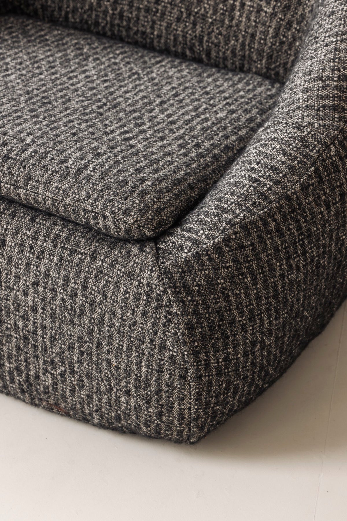 Sculptural French lounge chair, 1960s. — in context