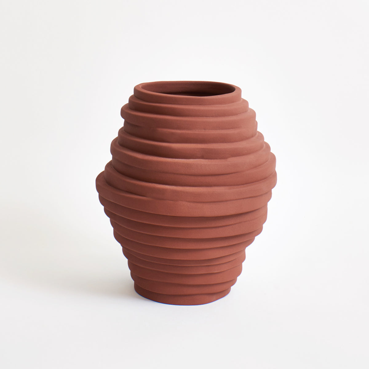 Alfonso Vase in Shiny White — angled view on white background