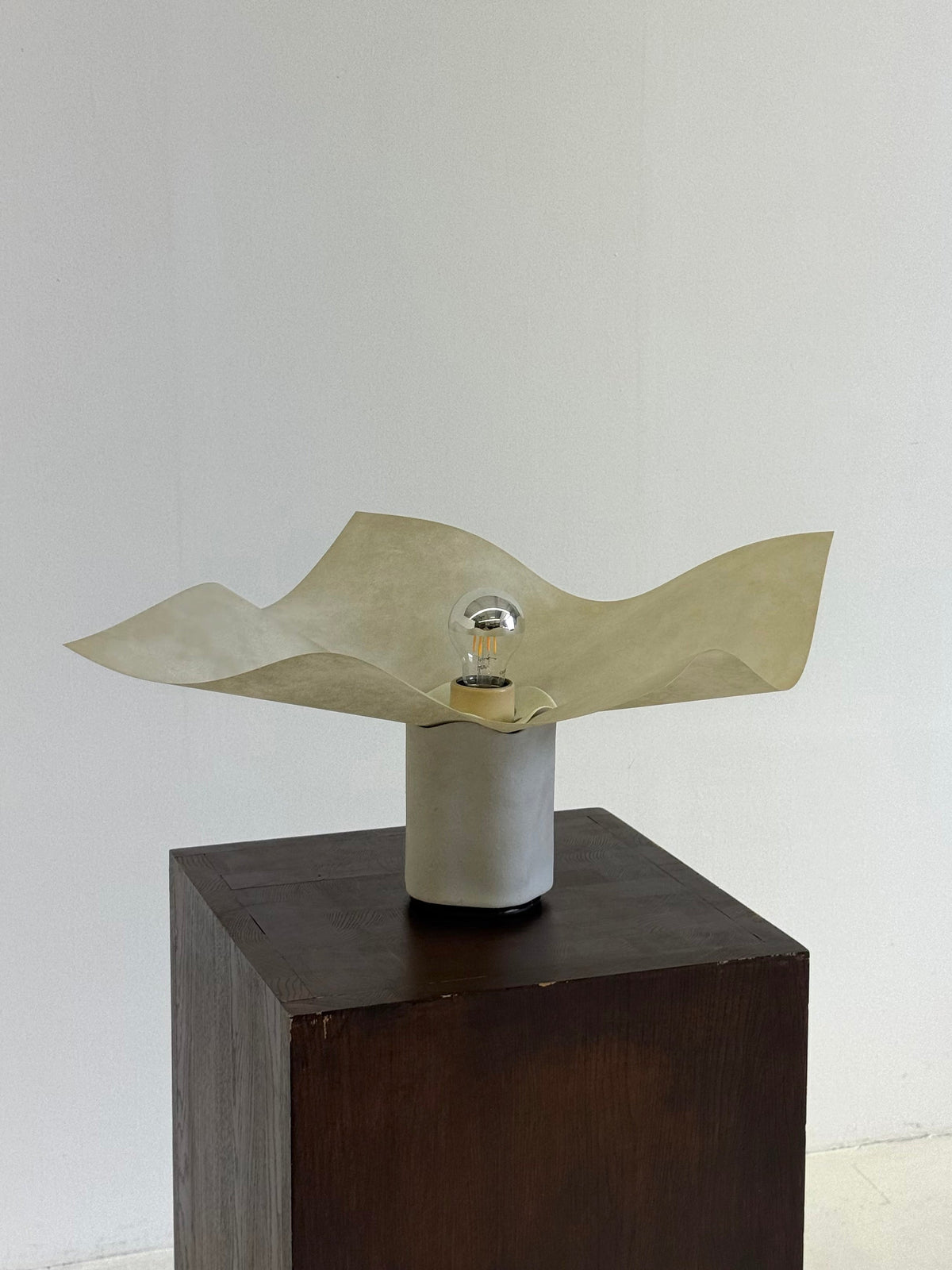 Area table lamp by Mario Bellini for Artemide — view 11