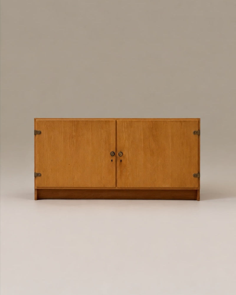 Rare Børge Mogensen Oak Cabinet for Karl Andersson & Söner, 1960s by Rémanence | The Oblist