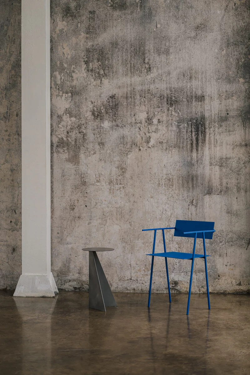 Aluminum Side Table Object084 — close-up