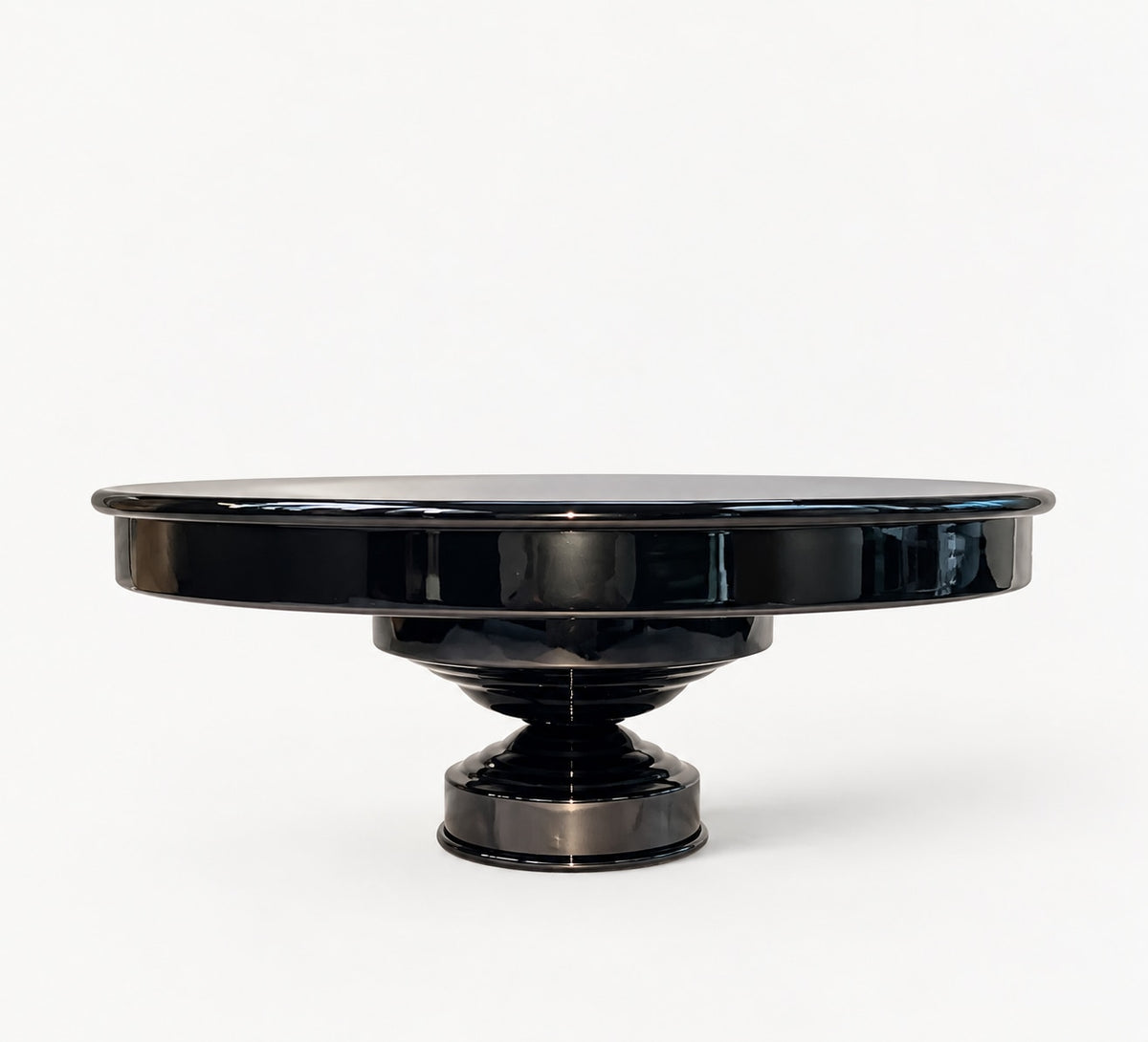 Art Deco Dish/centerpiece in Metal black Glossy — close-up