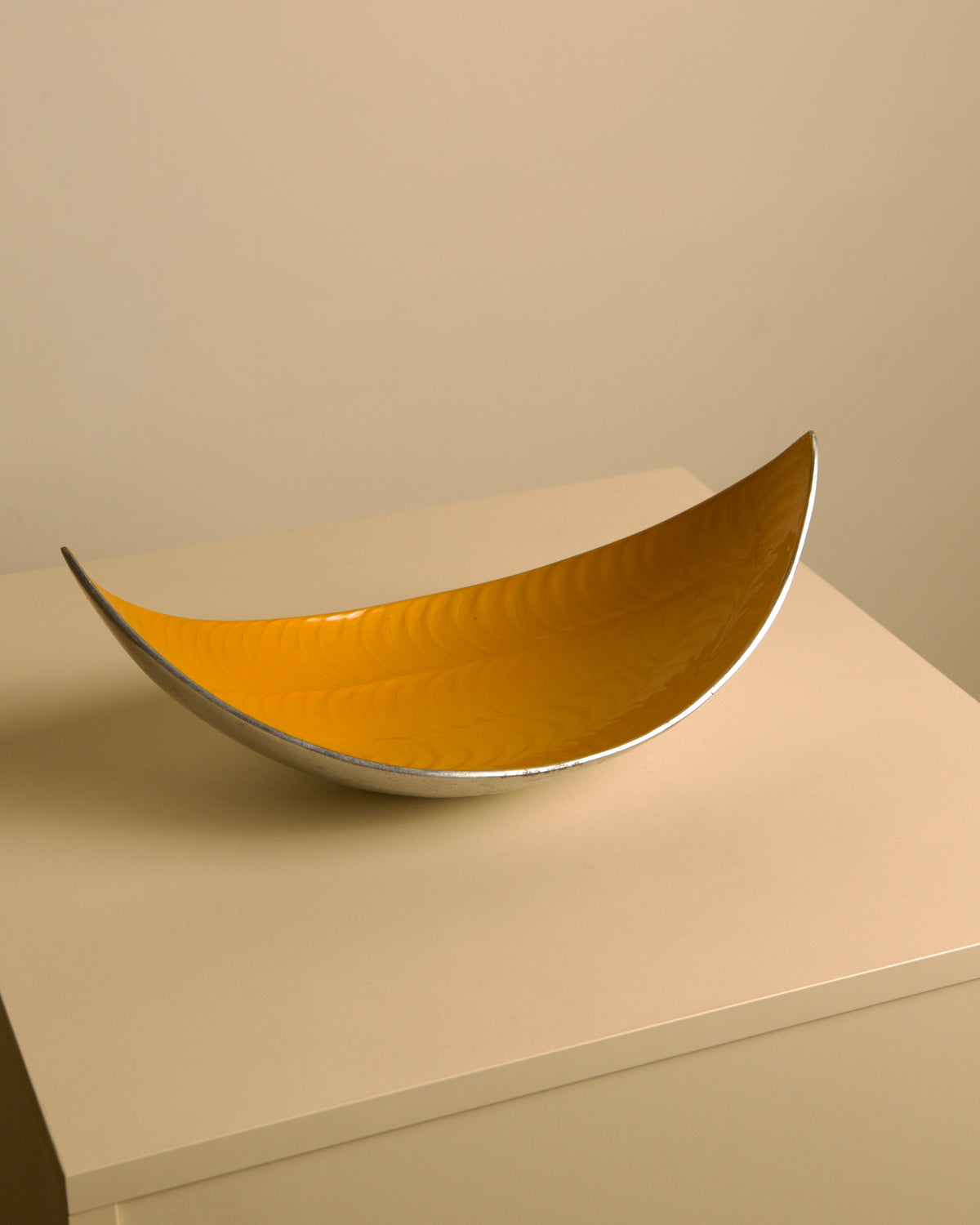 Italian yellow aluminium "Galassia" catch-all by Brandani, 1980s by Treaptyque | The Oblist