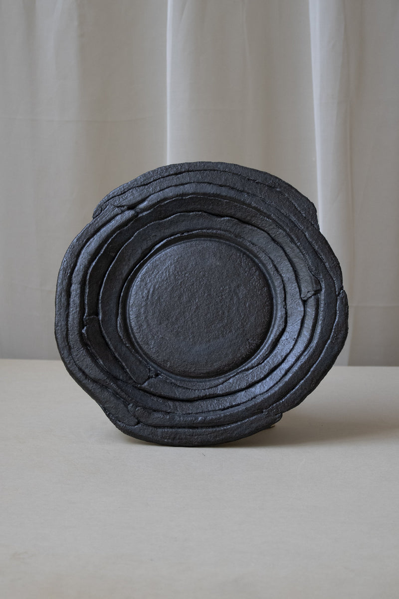 PLAT / SPIRAL NOIR by Studio Clara Valdes | The Oblist