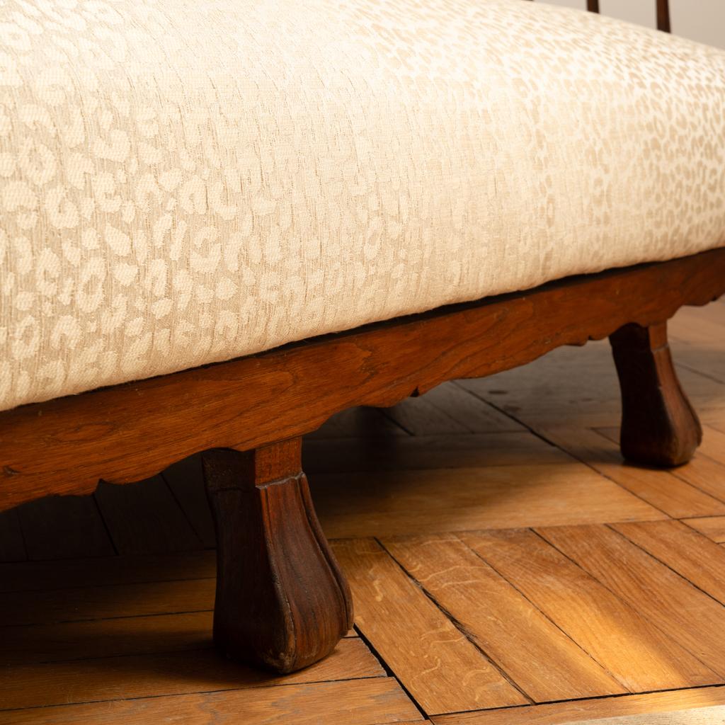 Valabrega Sofa - Italy 1940s — close-up