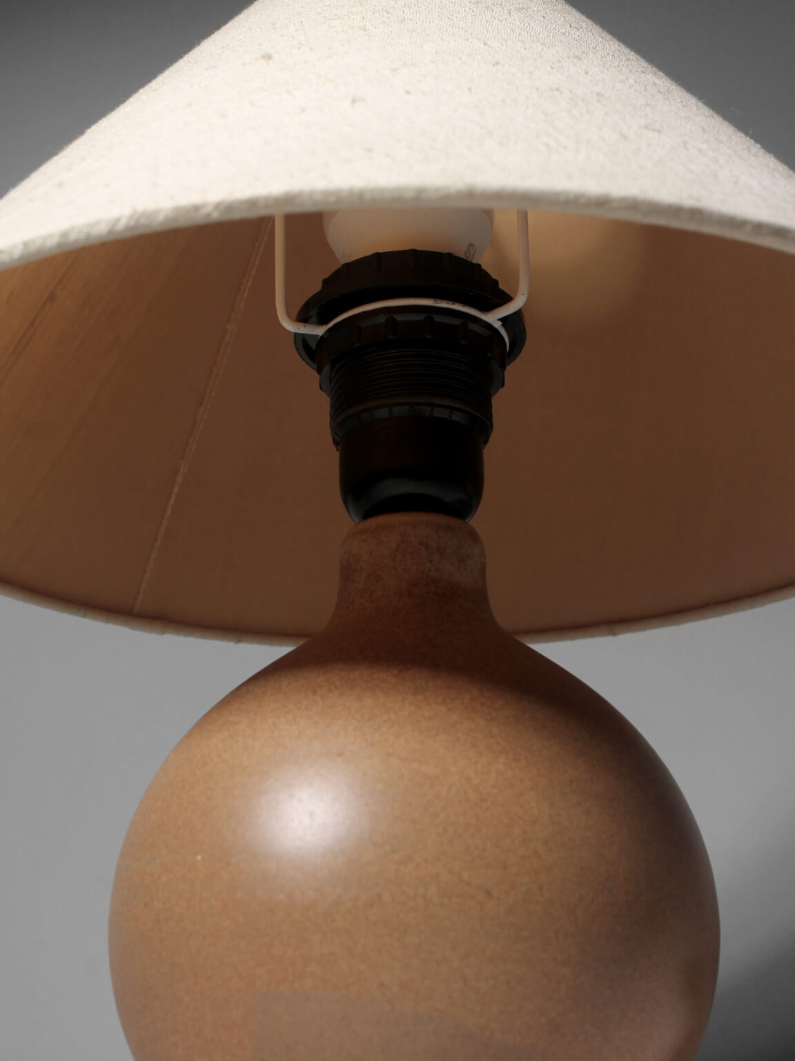 Mid-Century Mustard Sphere Ceramic Shade Lamp By Krösselbach — close-up