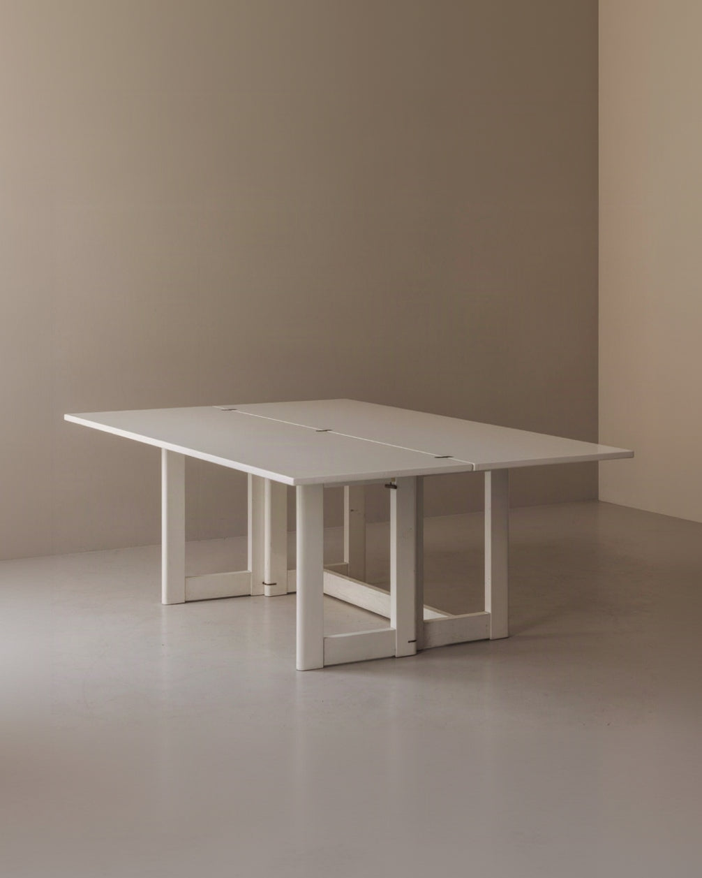 Italian White Lacquered Folding Table with Brass Details, 1960s — additional view