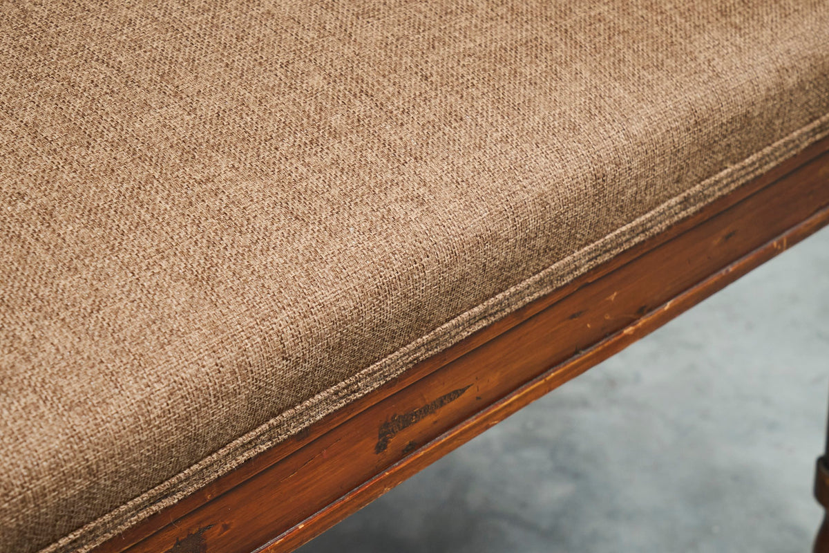 Beautiful Regency Style Daybed / Chaise Longue Europe Early 20th Century — lifestyle setting