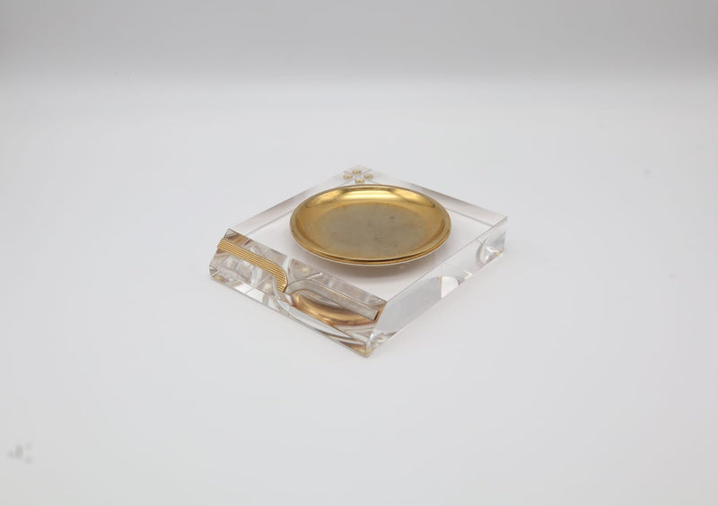 1970s Italian Vintage 'Pyramid' Vide-Poche in Lucite & Brass by Forma Finds | The Oblist