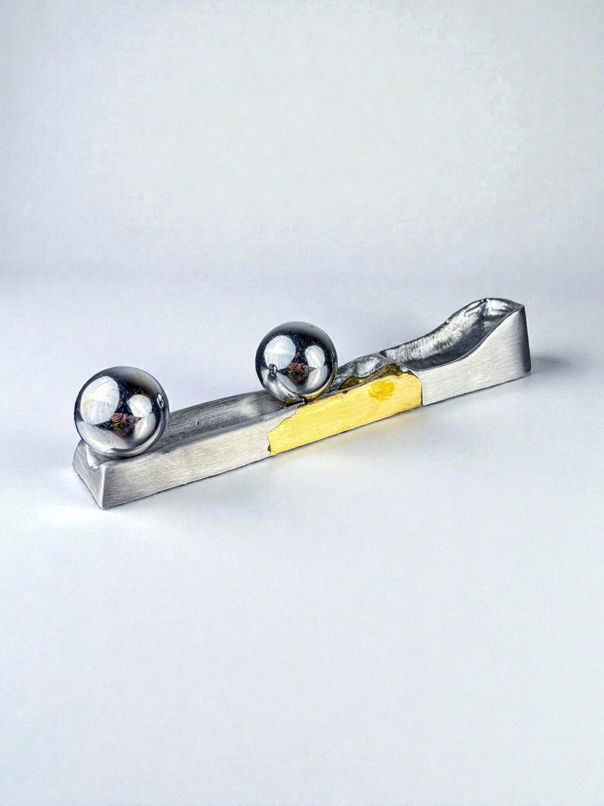 Brutalist Qi Gong Balls Desk Set by Art3, Bronze & Aluminium, Spain, 1980s by Malamar Studio | The Oblist