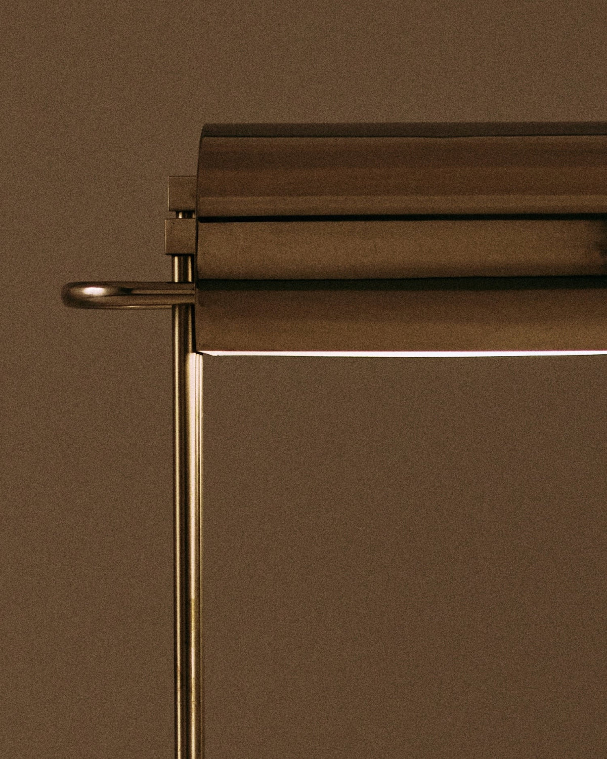 Marcel Breuer Art Deco Lamp, Paris 1925 — lifestyle setting