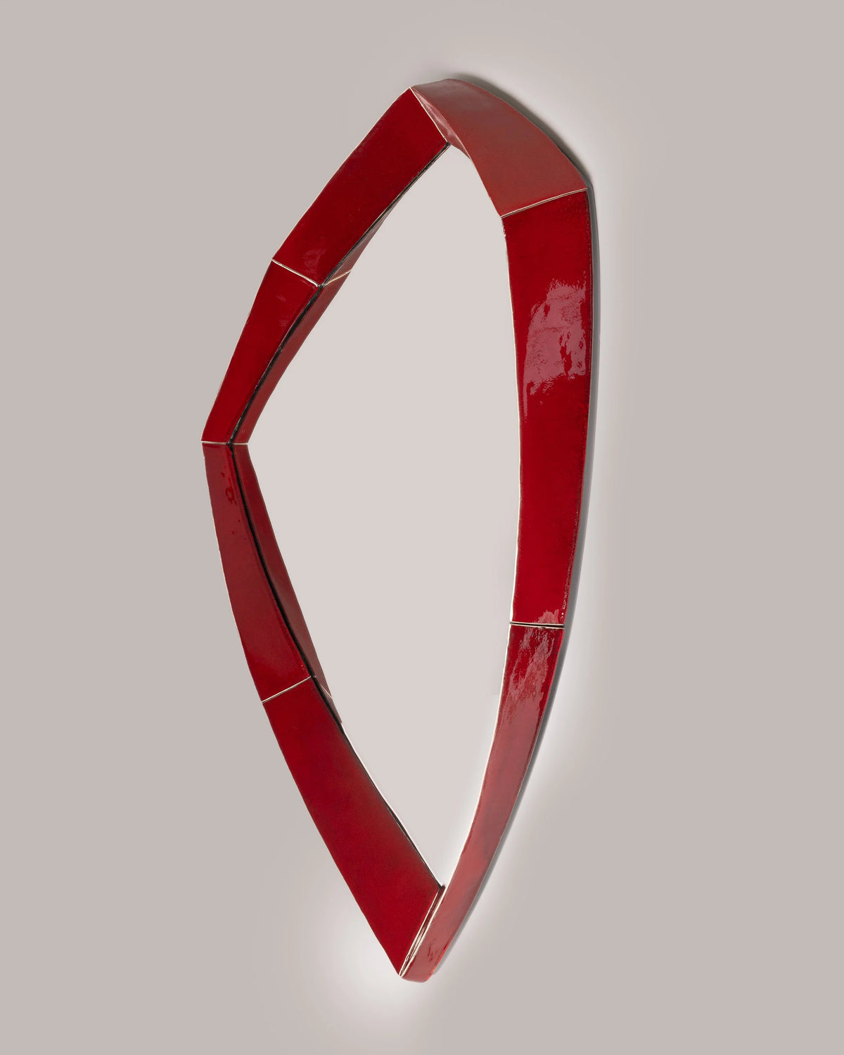 Noa Mirror — detail view