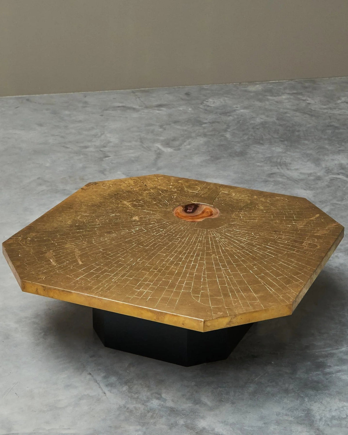 Christian Krekels Art Coffee Table in Inlaid Brass and Agate 1989 — close-up